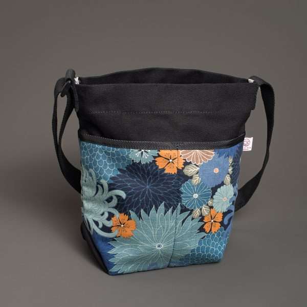 4 Pocket Momen /  Chrysanthemum(Blue)